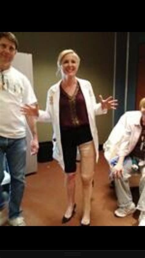 does jessica capshaw have both legs|Does Jessica Capshaw Really Have A Prosthetic